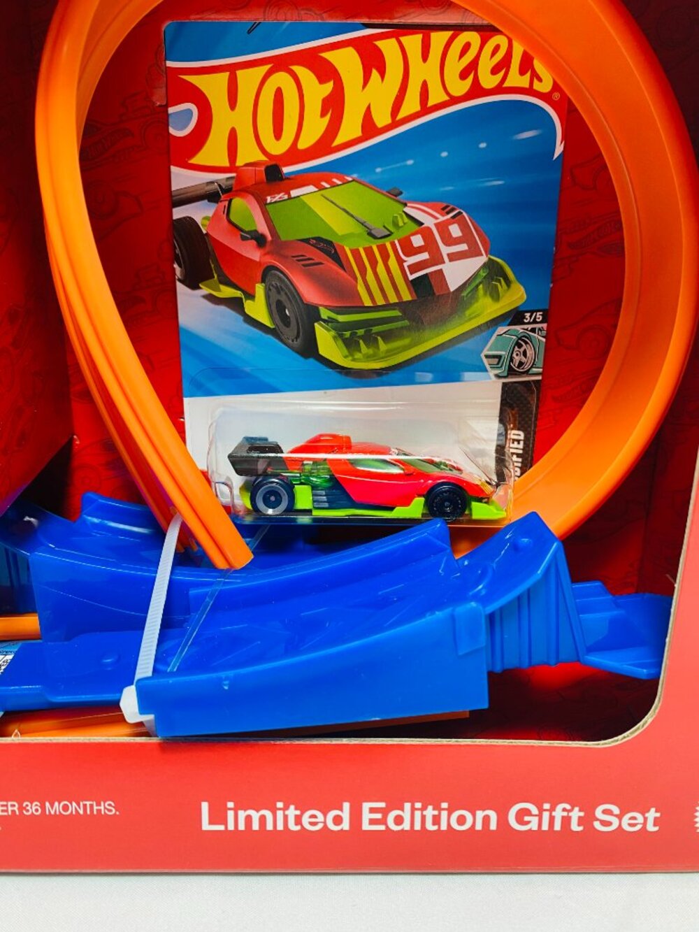 NEW Hot Wheels Ultimate Racers Lmtd Edition Gift Set,Vehicle/Launcher/Track/Book - Picture 4 of 5